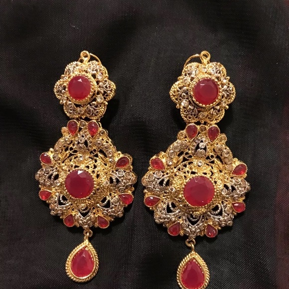 New without tag Indian Earrings - Picture 2 of 8